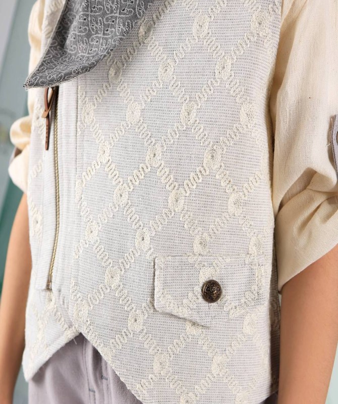 طقم 3 قطع رصاصي بيج مع قبعة