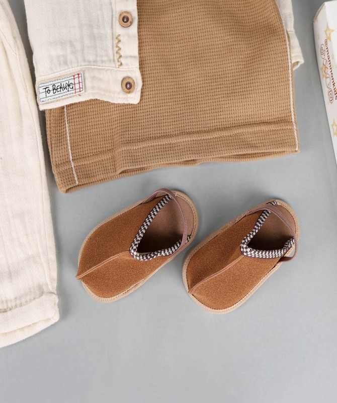 طقم  ملون للأطفال